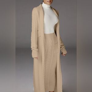 [SOLD] Women's Jluxlabel long beige cardigan small